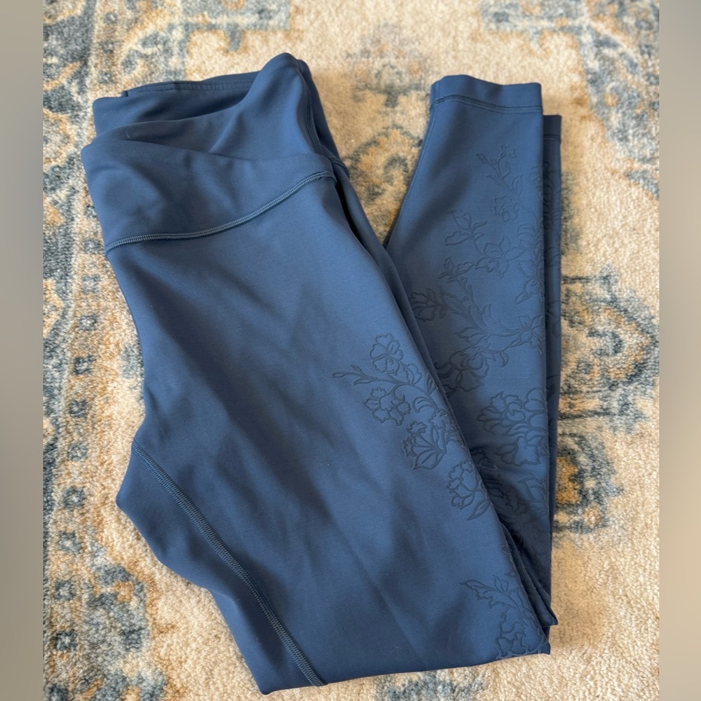 Lululemon Floral Blue High-Waisted Leggings Size 10